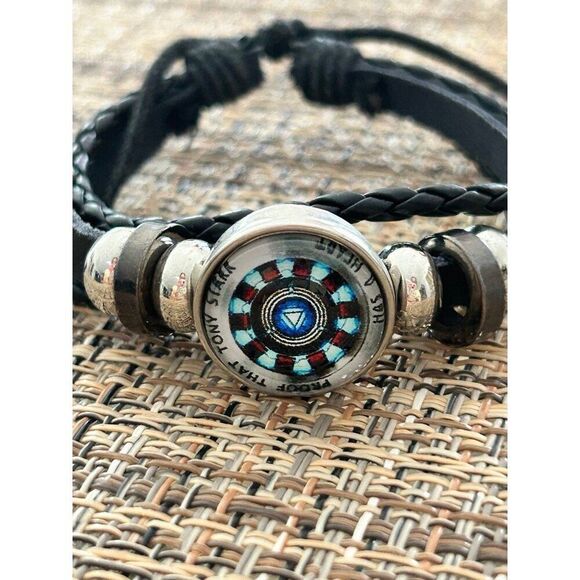 Tony Stark Bracelet - Picture 2 of 4